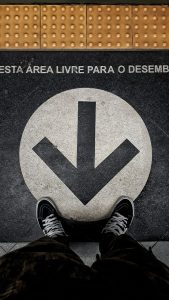 Como usar assimetria sem errar: guia prático para criar equilíbrio visual
